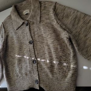 Universal Thread knitted cropped button down cardigan, balloon sleeves Size XXL.